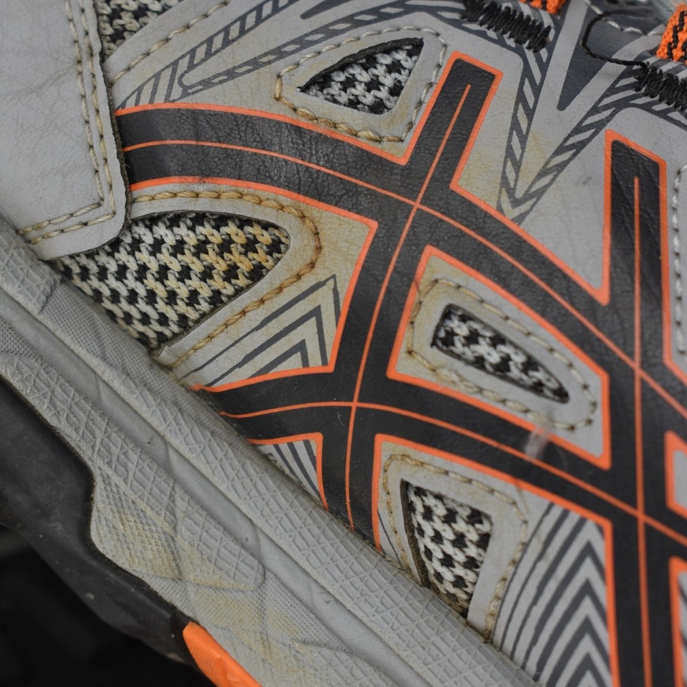 Asics Gel Venture 8 Men's Size 9 1/2 Color Grey/Orange Gently Used has flaws - Picture 9 of 10